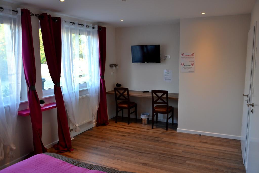Hotel Restaurant La Couronne ロッペンハイム 部屋 写真